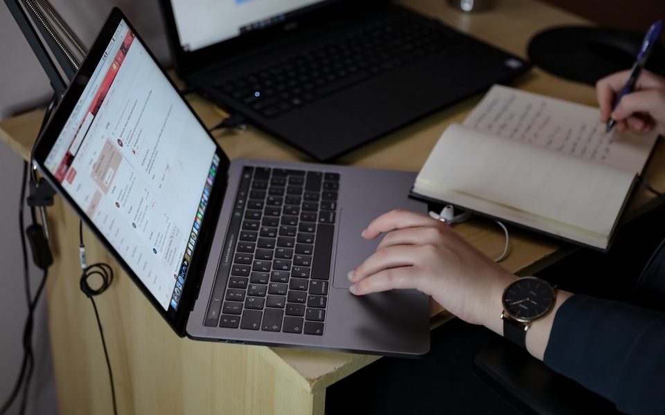 Αναστολή συμβάσεων εργασίας εργαζομένων σε επιχειρήσεις – εργοδότες του ιδιωτικού τομέα κατά τον μήνα Φεβρουάριο