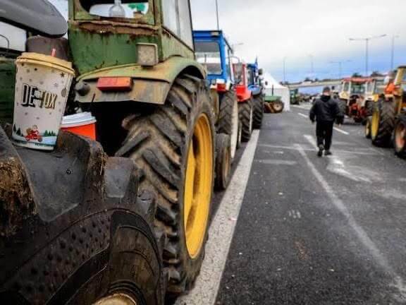 Το Εργατικό Κέντρο Κατερίνης στηρίζει τα δίκαια αιτήματα των αγροτών